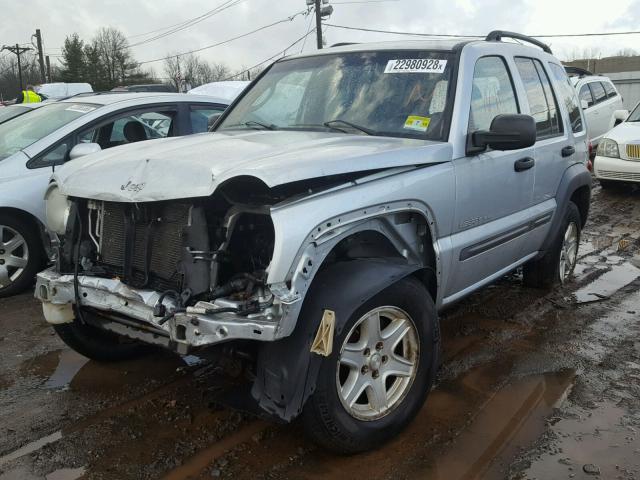 1J4GL48K23W633212 - 2003 JEEP LIBERTY SP SILVER photo 2