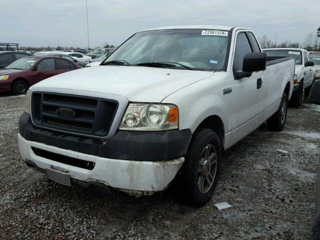 1FTRF12277KB63088 - 2007 FORD F150 WHITE photo 2