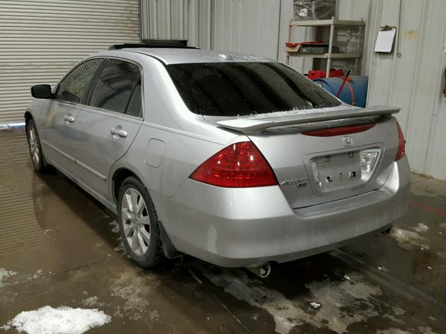 1HGCM66567A071667 - 2007 HONDA ACCORD EX SILVER photo 3