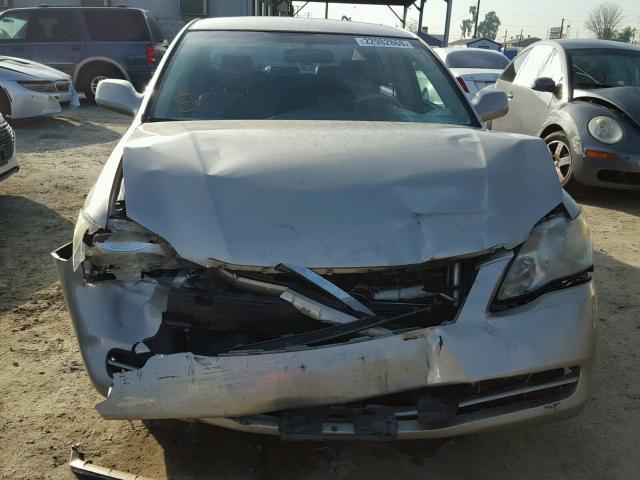 4T1BK36B15U054738 - 2005 TOYOTA AVALON XL GOLD photo 9