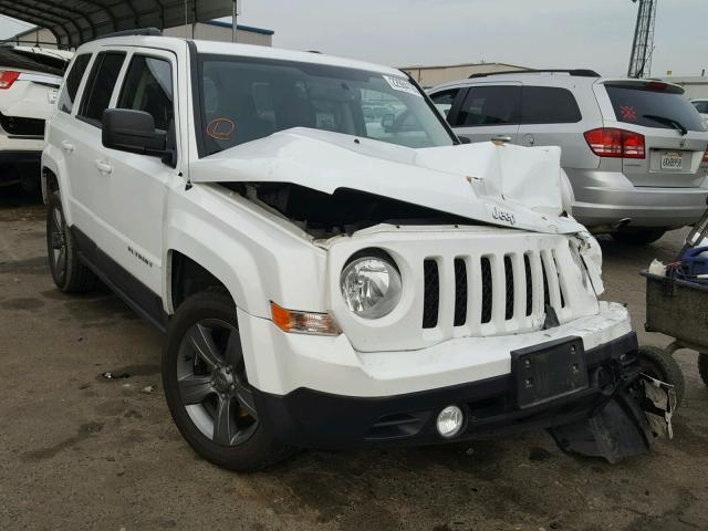 1C4NJPFA0FD263585 - 2015 JEEP PATRIOT LA WHITE photo 1