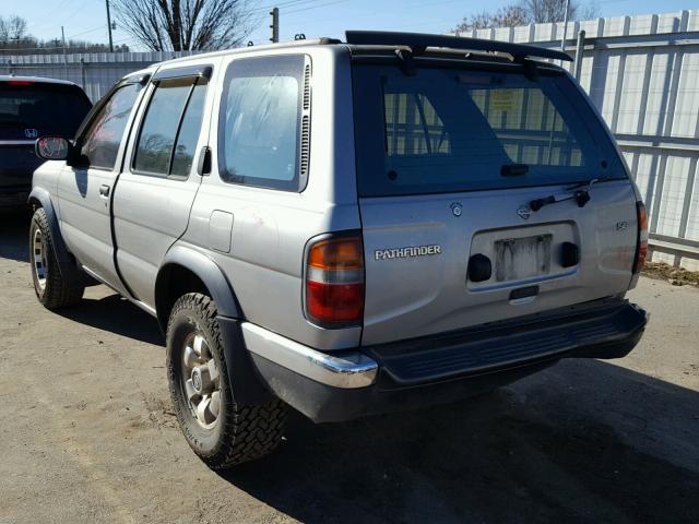 JN8AR05Y9XW311365 - 1999 NISSAN PATHFINDER SILVER photo 3