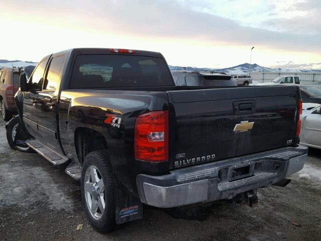 1GC1KYCG8BF265688 - 2011 CHEVROLET SILVERADO BLACK photo 3