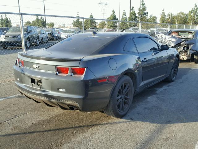 2G1FB1E31D9151317 - 2013 CHEVROLET CAMARO LT BLACK photo 4