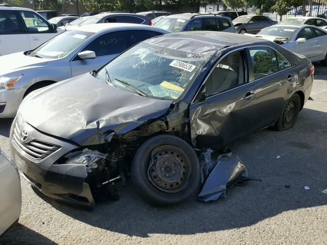 4T4BE46K58R021345 - 2008 TOYOTA CAMRY CE SILVER photo 2