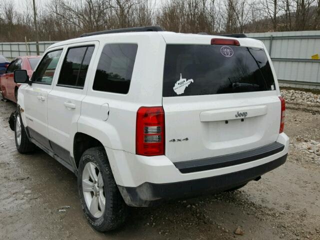 1C4NJRBB7ED622956 - 2014 JEEP PATRIOT SP WHITE photo 3