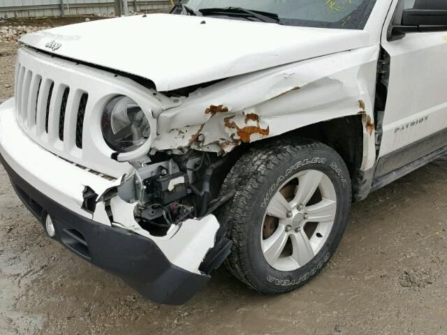 1C4NJRBB7ED622956 - 2014 JEEP PATRIOT SP WHITE photo 9