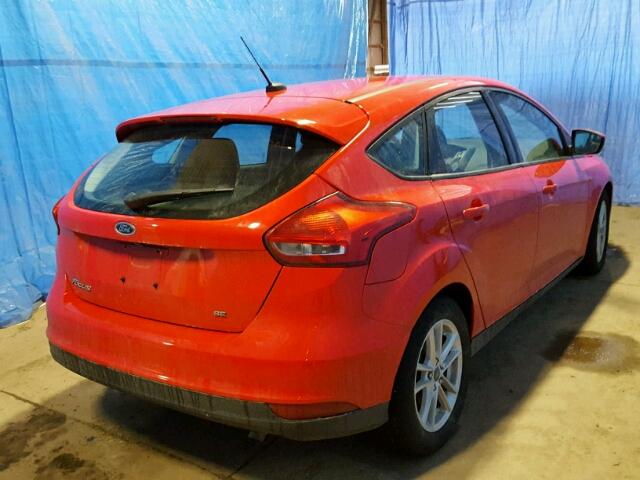 1FADP3K2XHL263982 - 2017 FORD FOCUS SE RED photo 4