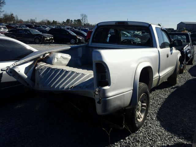 1B7GG22NX1S246087 - 2001 DODGE DAKOTA SILVER photo 4