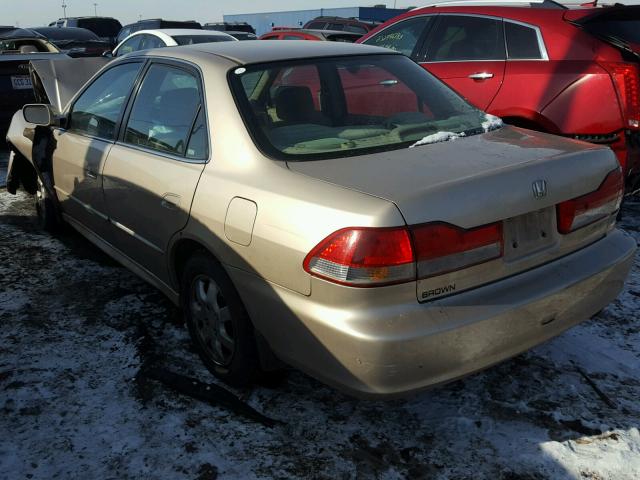 1HGCG56682A061855 - 2002 HONDA ACCORD EX TAN photo 3