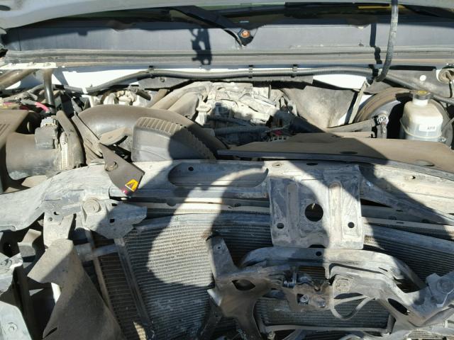 3GCPKSE30BG318514 - 2011 CHEVROLET SILVERADO WHITE photo 7