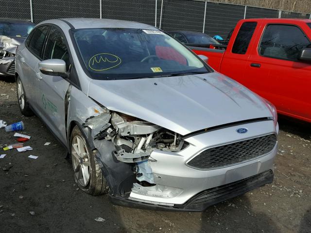 1FADP3F22FL339301 - 2015 FORD FOCUS SE SILVER photo 1