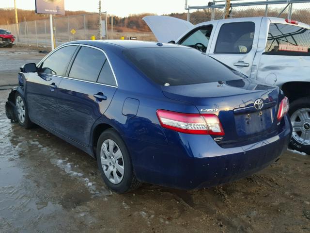 JTNBF3EK0A3000711 - 2010 TOYOTA CAMRY BASE BLUE photo 3