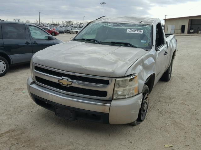 1GCEC14X88Z322533 - 2008 CHEVROLET SILVERADO SILVER photo 2