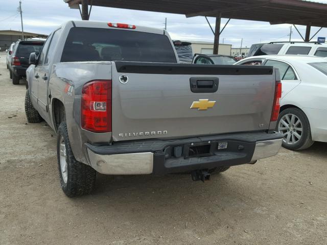 3GCPKSE74DG289976 - 2013 CHEVROLET SILVERADO SILVER photo 3