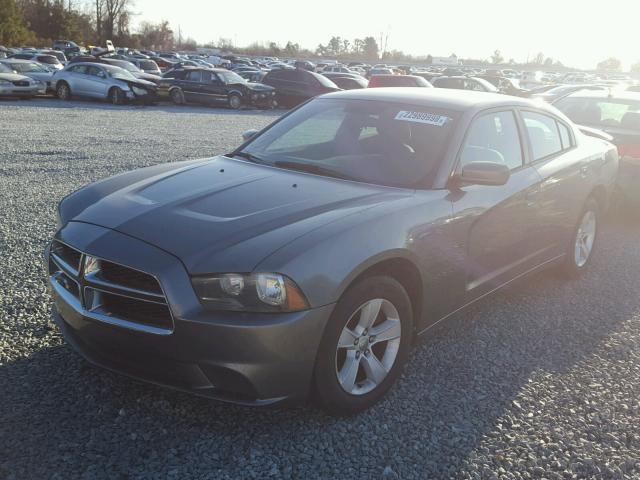 2B3CL3CG8BH545135 - 2011 DODGE CHARGER GRAY photo 2