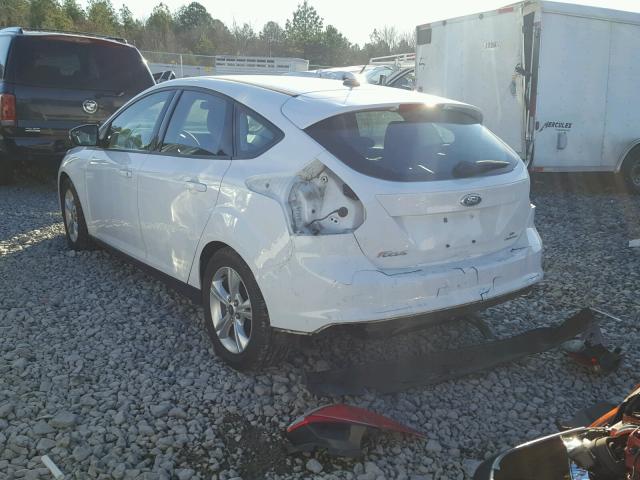 1FADP3K20EL225625 - 2014 FORD FOCUS SE WHITE photo 3