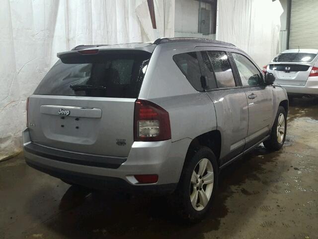 1C4NJDBB0ED924902 - 2014 JEEP COMPASS SP SILVER photo 4