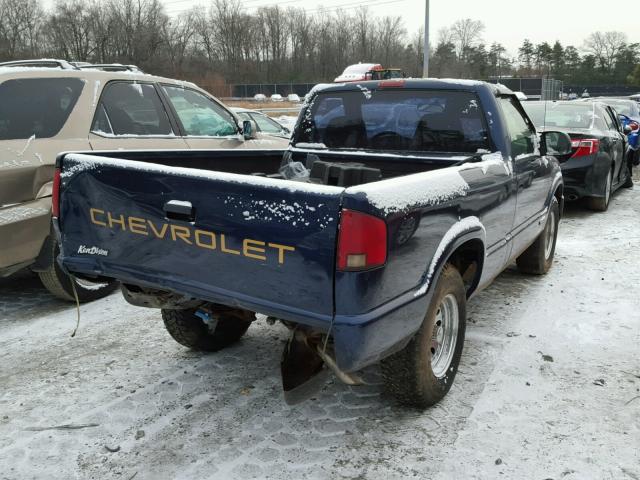 1GCCS145628238068 - 2002 CHEVROLET S TRUCK S1 BLUE photo 4