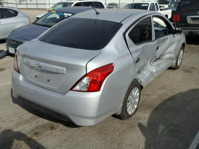 3N1CN7AP0HL880363 - 2017 NISSAN VERSA S SILVER photo 4