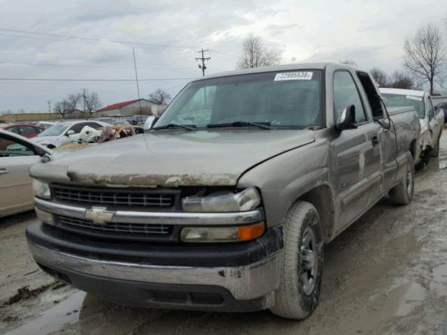 2GCEC19V311342291 - 2001 CHEVROLET SILVERADO GRAY photo 2