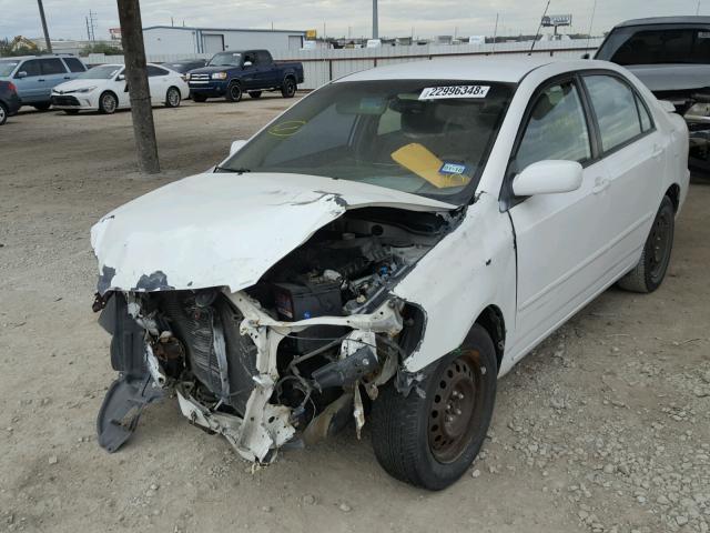 1NXBR32E47Z871572 - 2007 TOYOTA COROLLA LE WHITE photo 2