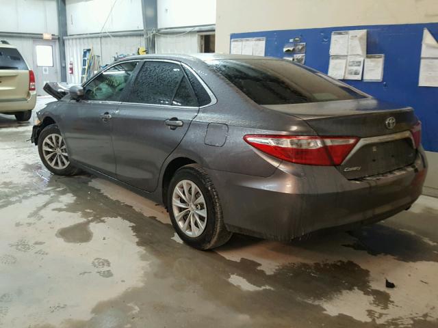 4T4BF1FK3FR476350 - 2015 TOYOTA CAMRY LE GRAY photo 3