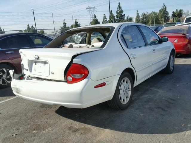 JN1CA31D91T806550 - 2001 NISSAN MAXIMA GXE WHITE photo 4