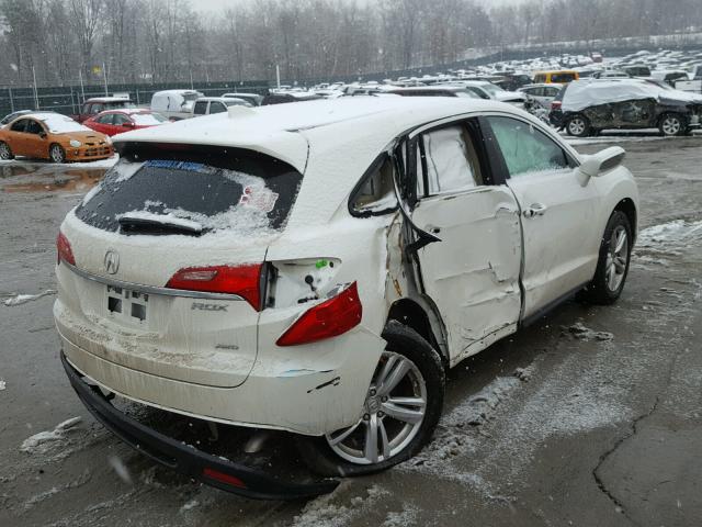 5J8TB4H5XFL029058 - 2015 ACURA RDX TECHNO WHITE photo 4