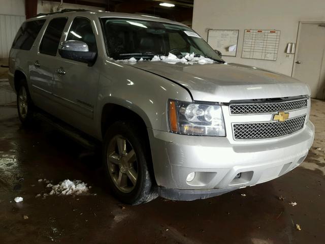 1GNUKKE33AR221056 - 2010 CHEVROLET SUBURBAN K SILVER photo 1