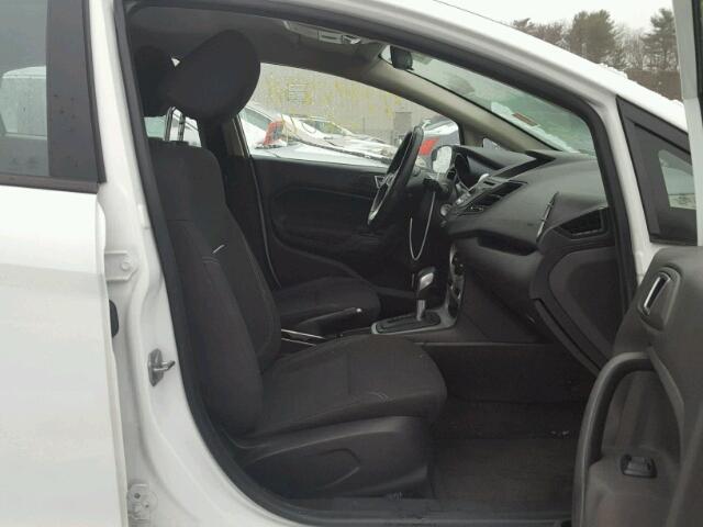 3FADP4EJXEM134191 - 2014 FORD FIESTA SE თეთრი ფოტო 5