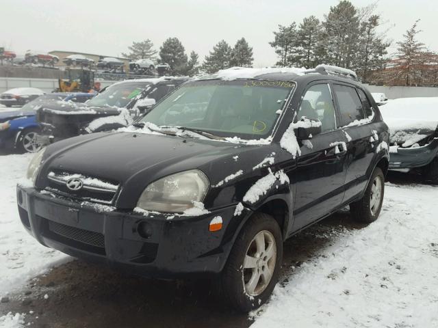 KM8JM12B75U083323 - 2005 HYUNDAI TUCSON GL BLACK photo 2