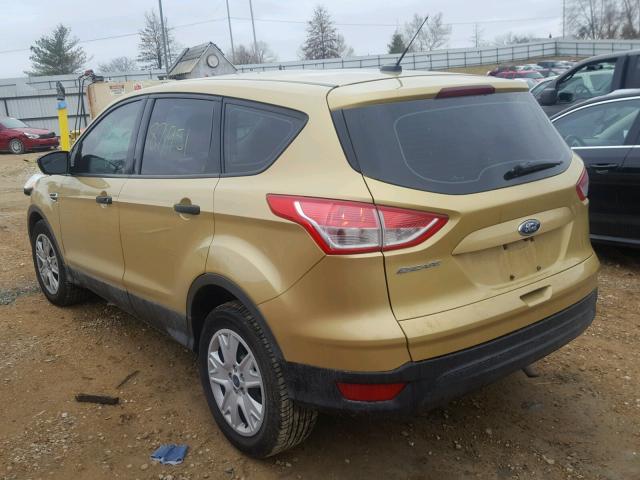 1FMCU0F70EUC28629 - 2014 FORD ESCAPE S GOLD photo 3