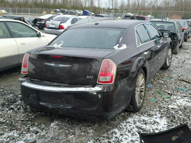 2C3CCACG1CH166177 - 2012 CHRYSLER 300 LIMITE BROWN photo 4