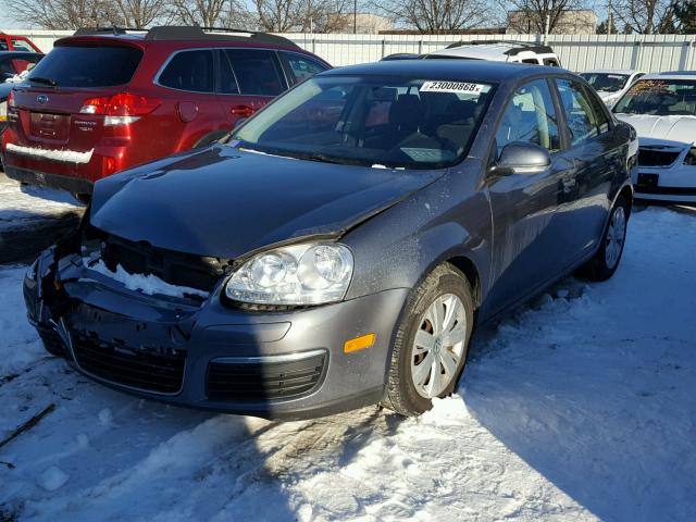 3VWJZ71K59M016916 - 2009 VOLKSWAGEN JETTA S Grafit foto 2