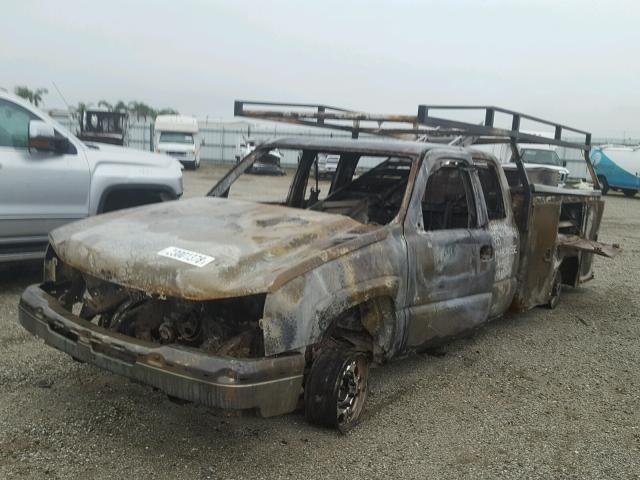 1GBHC29U85E265467 - 2005 CHEVROLET SILVERADO BURN photo 2