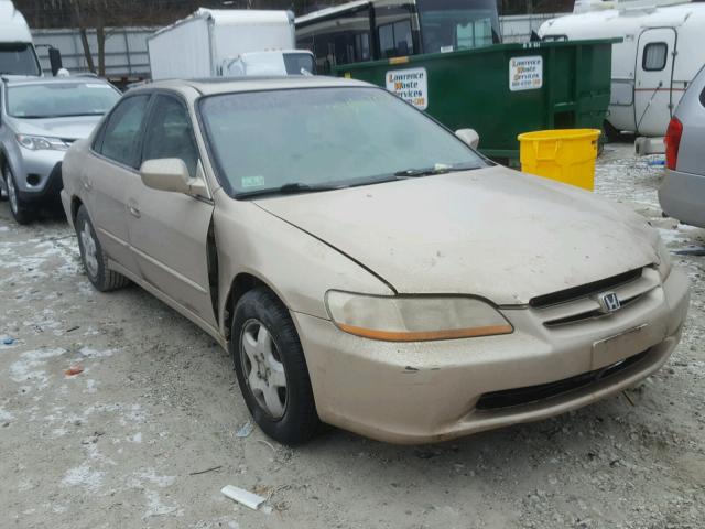 1HGCG1651YA041889 - 2000 HONDA ACCORD EX TAN photo 1