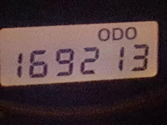 4S6DM58W2Y4406316 - 2000 HONDA PASSPORT E BLACK photo 8