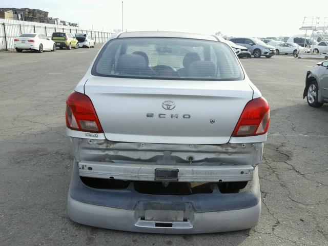 JTDAT123210182598 - 2001 TOYOTA ECHO SILVER photo 9