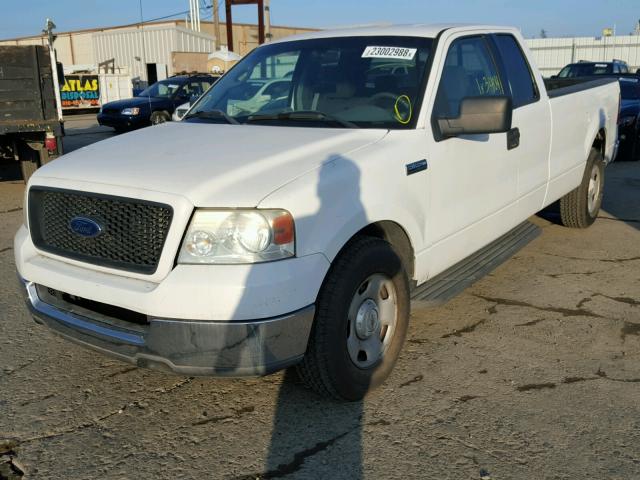 1FTVX12584NA62335 - 2004 FORD F150 WHITE photo 2