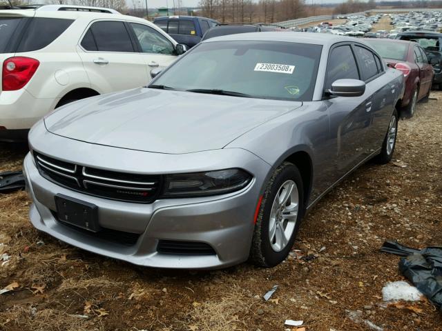 2C3CDXBG5FH805828 - 2015 DODGE CHARGER SE SILVER photo 2