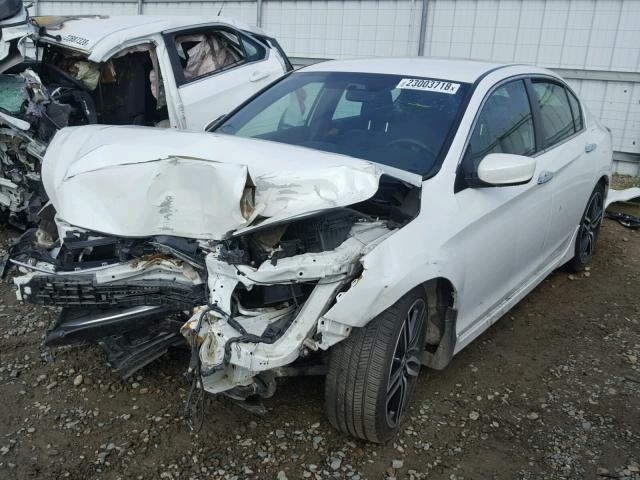 1HGCR2F14HA026607 - 2017 HONDA ACCORD SPO WHITE photo 2