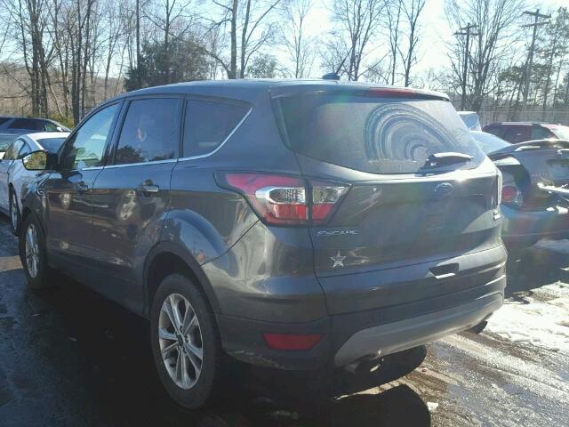 1FMCU0GD9HUA08804 - 2017 FORD ESCAPE SE GRAY photo 3