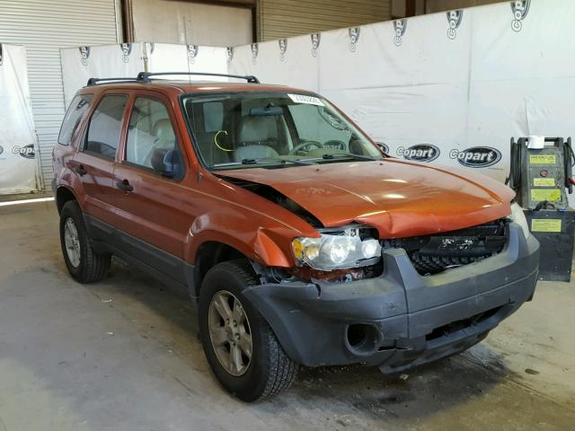 1FMYU03136KA34969 - 2006 FORD ESCAPE XLT ORANGE photo 1