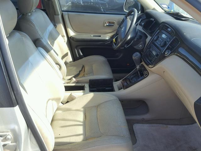 JTEGF21A420050639 - 2002 TOYOTA HIGHLANDER GRAY photo 5