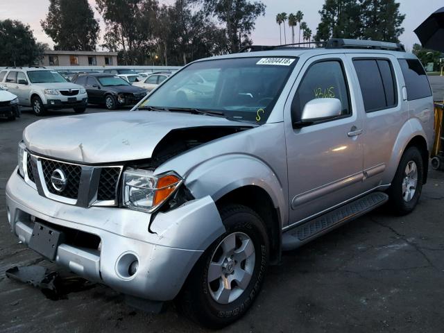 5N1AR18WX7C635918 - 2007 NISSAN PATHFINDER SILVER photo 2