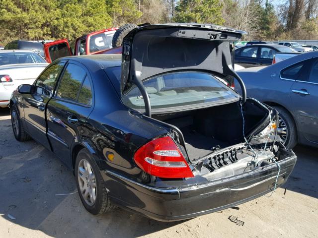 WDBUF65J63A189450 - 2003 MERCEDES-BENZ E 320 BLACK photo 3