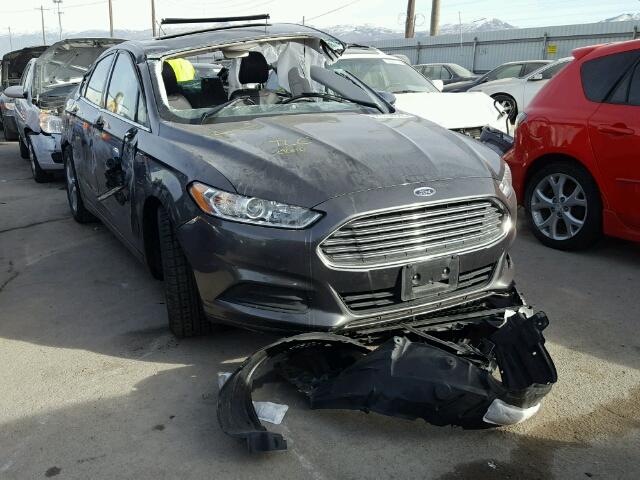 3FA6P0H78GR317094 - 2016 FORD FUSION SE GRAY photo 1