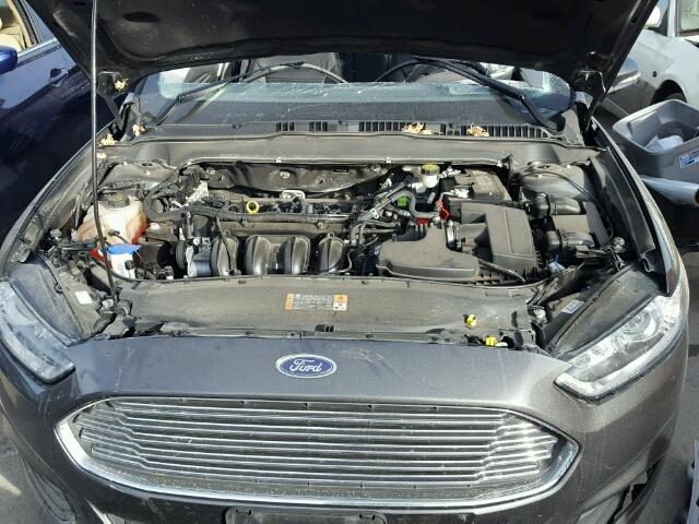 3FA6P0H78GR317094 - 2016 FORD FUSION SE GRAY photo 7