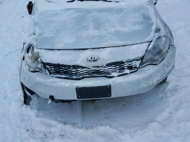 KNADM4A38G6536771 - 2016 KIA RIO LX Արծաթագույն լուսանկար 7